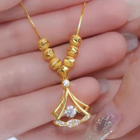 Elegant Gold Fan Pendant Necklace - Luxury Meets Grace